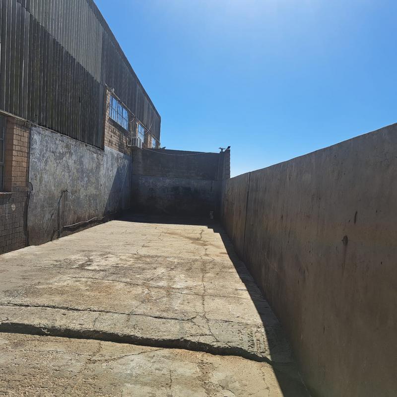 To Let commercial Property for Rent in Korsten Eastern Cape